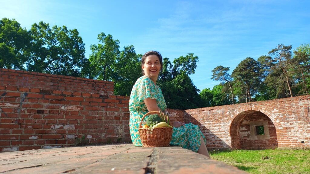 img 20250503 085949585 burst000 cover